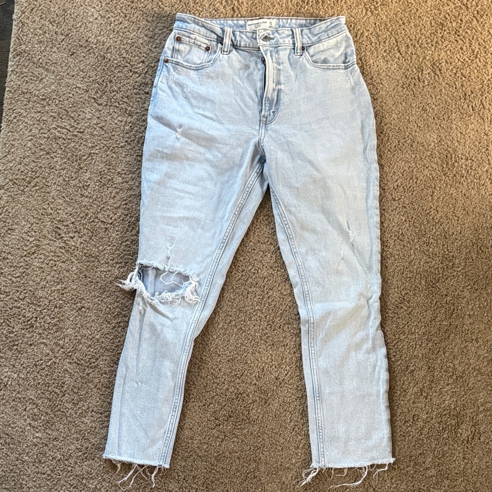 Abercrombie & Fitch Curve Love Distressed Women's Jeans